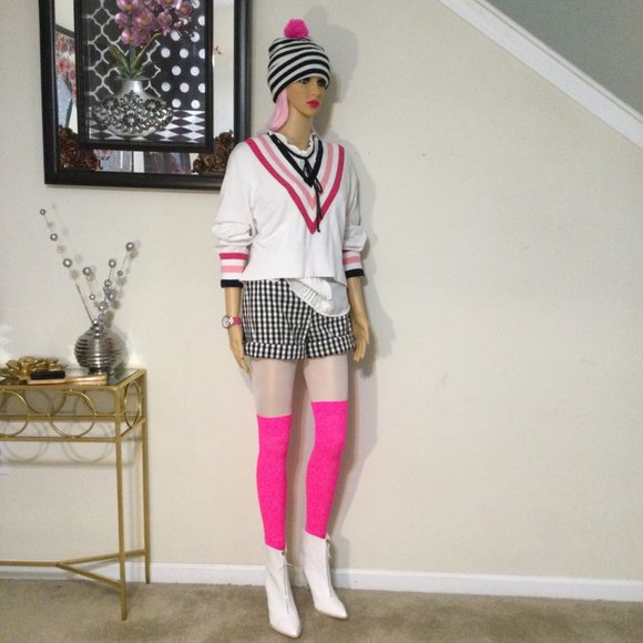 SIZE 9 RHINESTONE TRIMMED ANKLE BOOTS - Picture 7 of 7